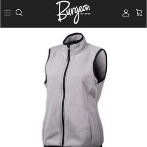 burgeon women’s sweater vest with interior and exterior slip pockets. Worn once!